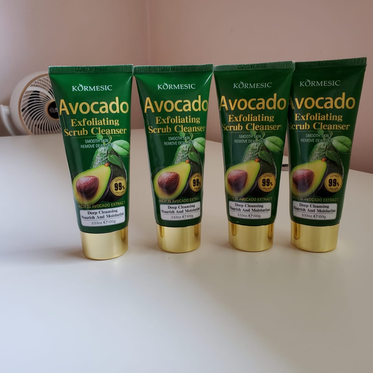 Avocado Exfoliating Scrub Cleanser